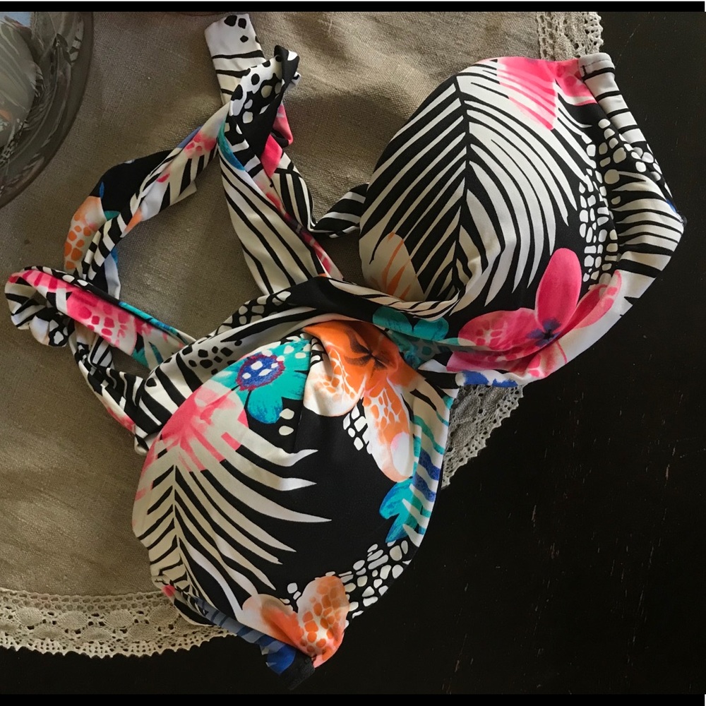 Coco Reef Bikini Top